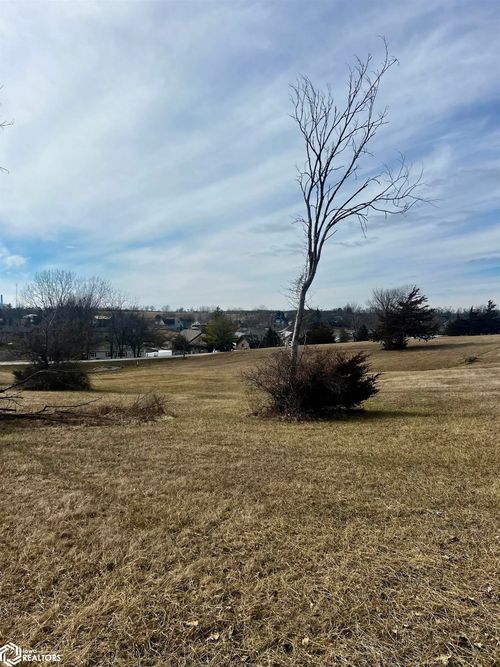 1252 Indian Point Dr, Ellston, IA, 50074 | Card Image