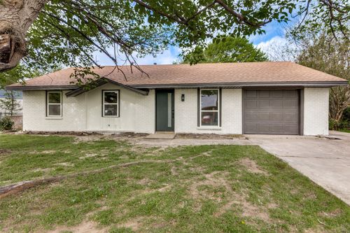 3716 Clotell Drive, Fort Worth, TX, 76119 | Card Image