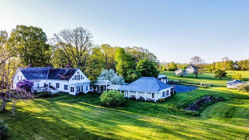 912 Grandey Rd, Addison, VT, 05491-8851 | Card Image