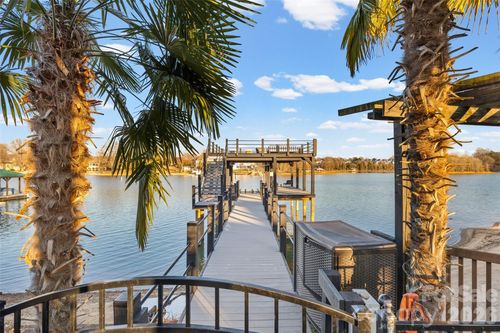 126 Chandeleur Dr, Mooresville, NC, 28117-5954 | Card Image