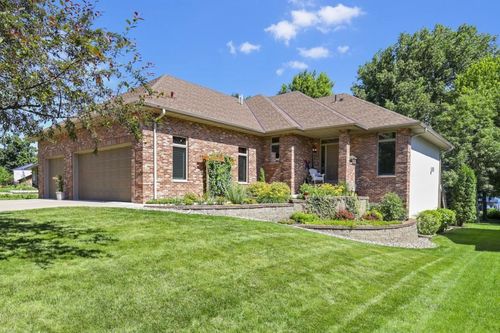 2780 S Shore Dr, Prior Lake, MN, 55372-2726 | Card Image