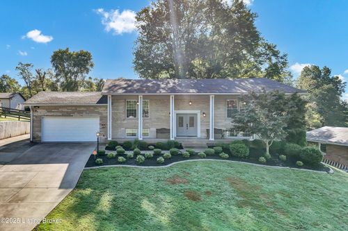 9305 Hi View Ln, Louisville, KY, 40272-2613 | Card Image