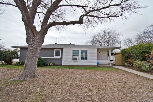 602 Sacramento, San Antonio, TX, 78212-1826 | Card Image