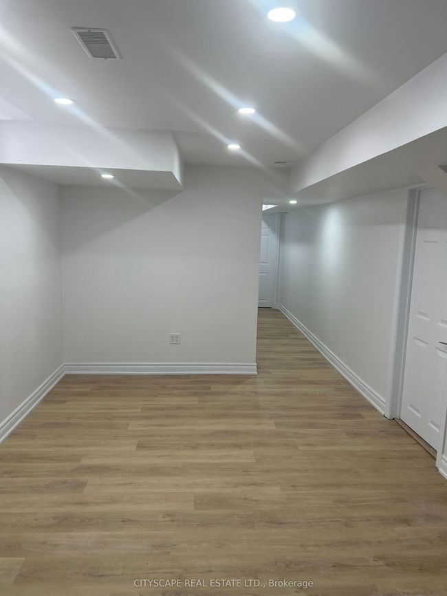 BSMT - 7 Holroyd St, House other with 2 bedrooms, 1 bathrooms and 1 parking in Ajax ON | Image 6