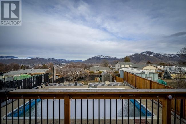 492 Grandview Terr, House other with 3 bedrooms, 3 bathrooms and 3 parking in Kamloops BC | Image 19
