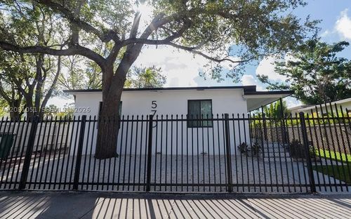 5-570 Ne 69th St, Miami, FL, 33138-5637 | Card Image