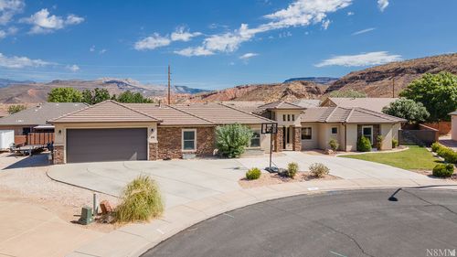 681 N 75 E, La Verkin, UT, 84745-5140 | Card Image