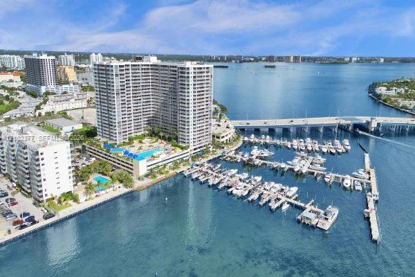 Residential Lease in North Bay Village