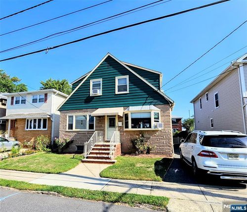 fl-2nd-72 Front St, North Arlington, NJ, 07031-5822 | Card Image