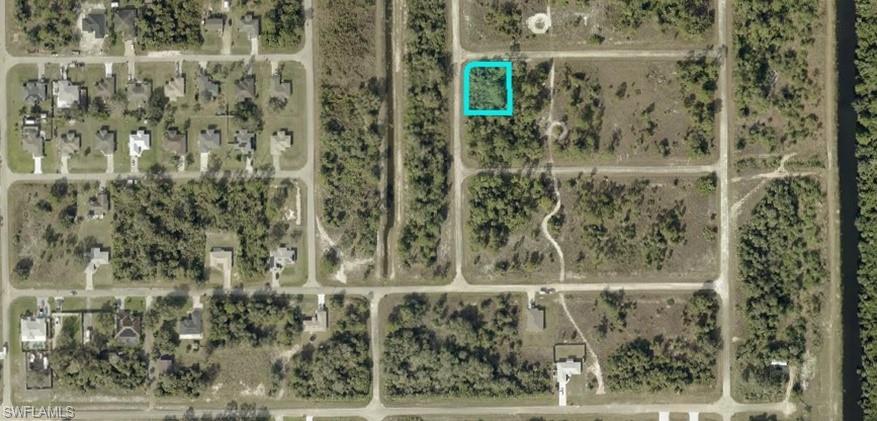 Land in LEHIGH ACRES 2