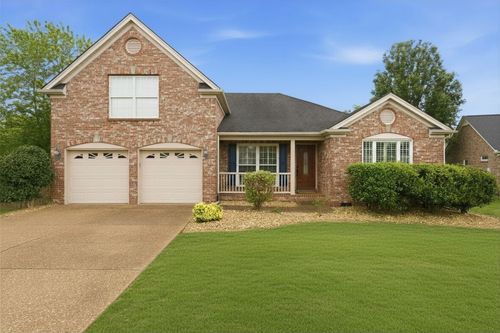 8225 Canoe Ct, Nashville, TN, 37221-6523 | Card Image