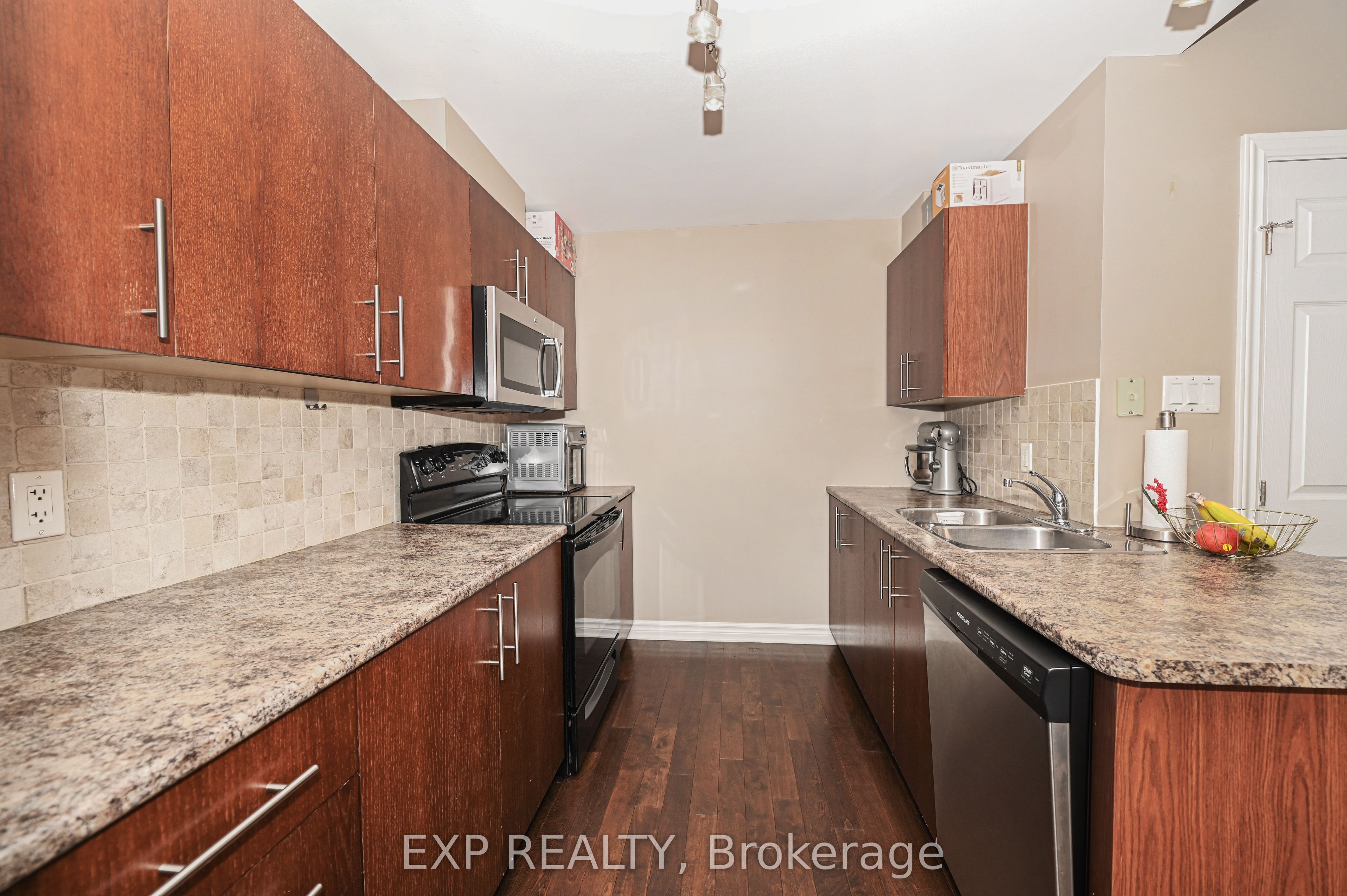 Residential in Stittsville - Munster - Richmond 5