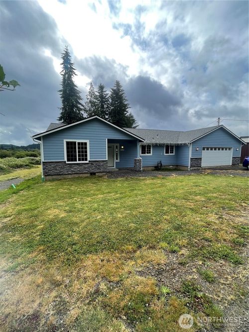 1717 Krause Rd, Raymond, WA, 98577-9697 | Card Image