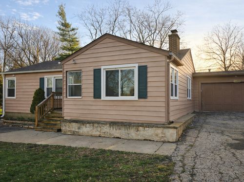 36752 Wildwood Dr, Lake Villa, IL, 60046-9315 | Card Image