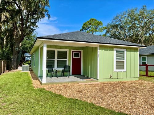 1506 Se 4th Ave, MELROSE, FL, 32666-5413 | Card Image