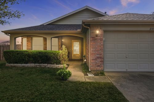 2316 Overlook Ln, Denton, TX, 76207-1026 | Card Image