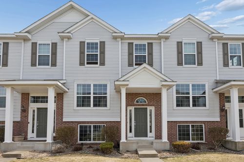 15240 Fanning Dr N, Hugo, MN, 55038-6307 | Card Image