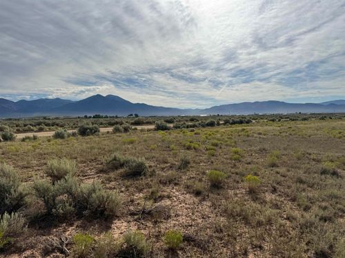 212 Avenida De Veronica, El Prado, NM, 87529 | Card Image