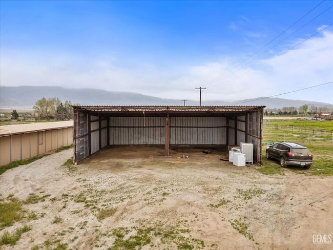 20411 Pegasus St, House other with 3 bedrooms, 2 bathrooms and null parking in Tehachapi CA | Image 29