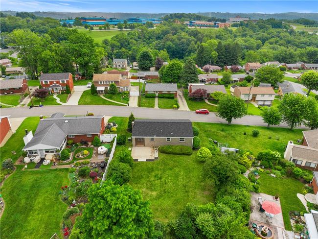 213 Thistle Dr, House other with 3 bedrooms, 2 bathrooms and null parking in West Mifflin PA | Image 33