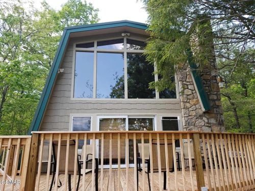 1116 Alpenrose Rd, Gatlinburg, TN, 37738-4520 | Card Image