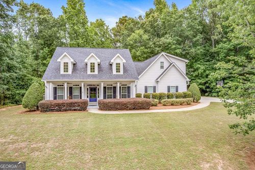 49 Cherokee Farms Dr, Newnan, GA, 30263-7112 | Card Image