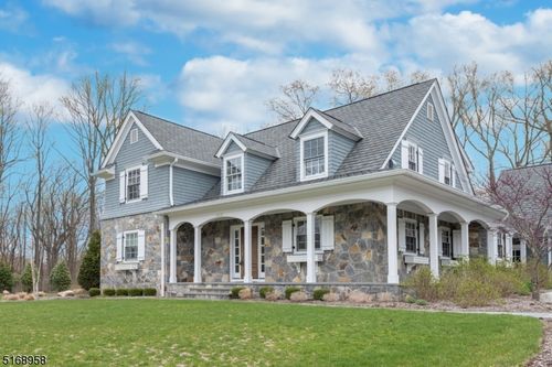 309 Sleepy Hollow Ln, Franklin Lakes, NJ, 07417-2008 | Card Image