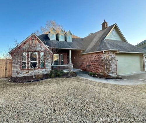 3242 E 146th Street S, Bixby, OK, 74008 | Card Image