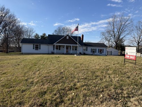 415 Hawkins Rd, Clarksville, TN, 37040-4427 | Card Image