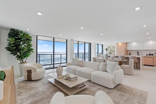 3d-250 S S Ocean Blvd Boulevard, Boca Raton, FL, 33432 | Card Image