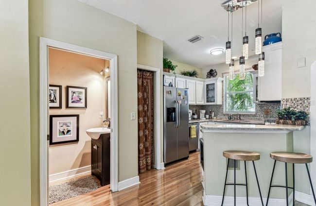 12472 Country White Cir, Townhouse with 2 bedrooms, 2 bathrooms and null parking in TAMPA FL | Image 13