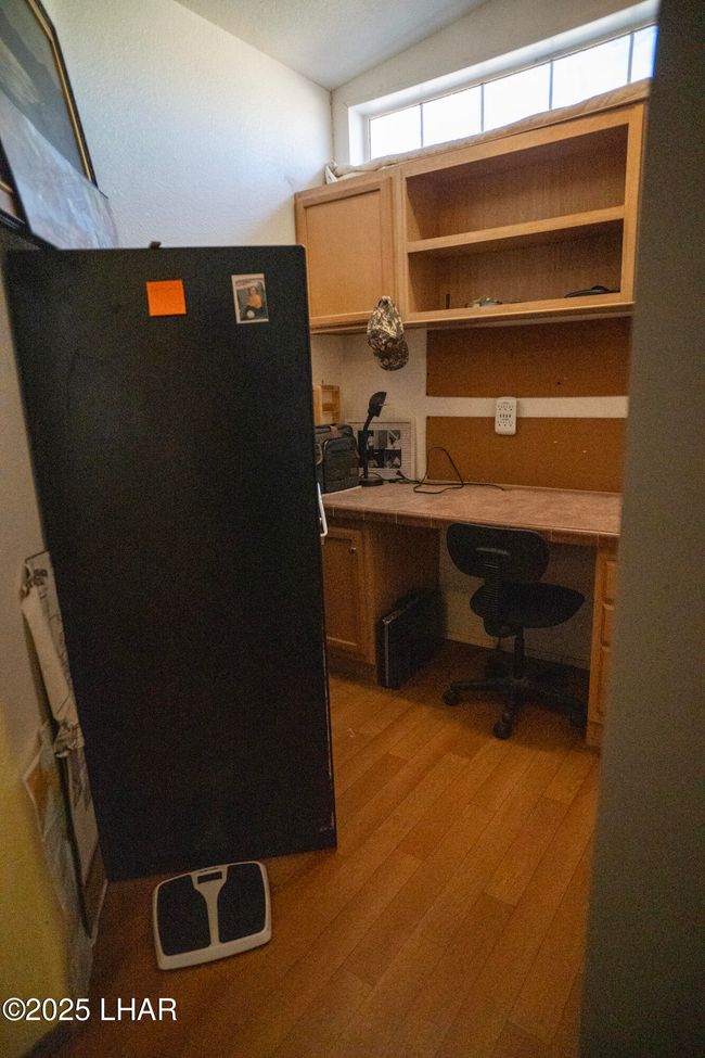 Office Space at end of hallway | Image 24