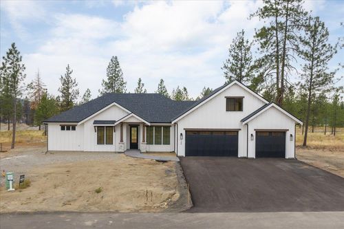 148 Legacy Way, Nine Mile Falls, WA, 99026 | Card Image