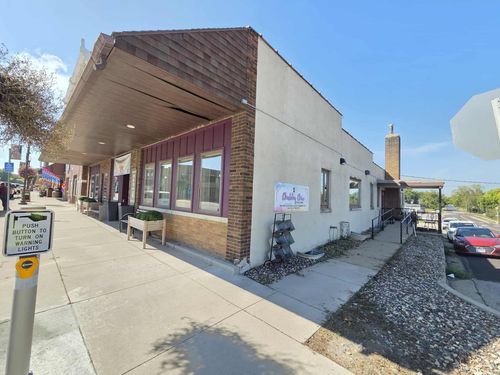 224 S Main St, Zumbrota, MN, 55992-1542 | Card Image