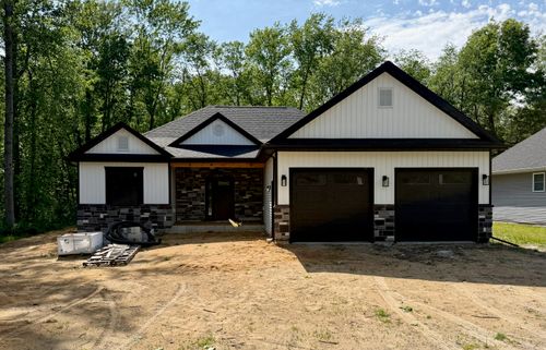 1247 S Roosevelt Rd, Knox, IN, 46534-2207 | Card Image