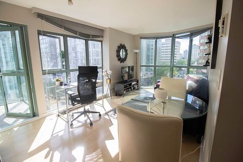 802-1188 Howe Street, Vancouver, BC, V6Z2S8 | Card Image