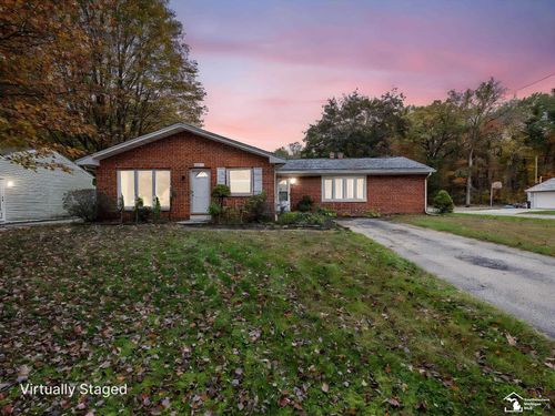 8611 Buerk Dr, Temperance, MI, 48182-2407 | Card Image