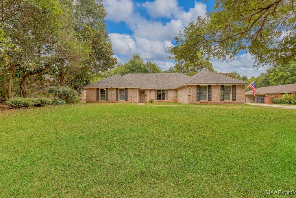 County Downs Rd, Montgomery, AL 36109