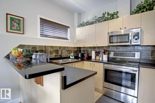 102-10905 109 St Nw, Edmonton, AB, T5H3C2 | Card Image