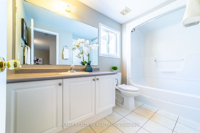 1891 Dalhousie Cres, House other with 4 bedrooms, 3 bathrooms and 1 parking in Oshawa ON | Image 18