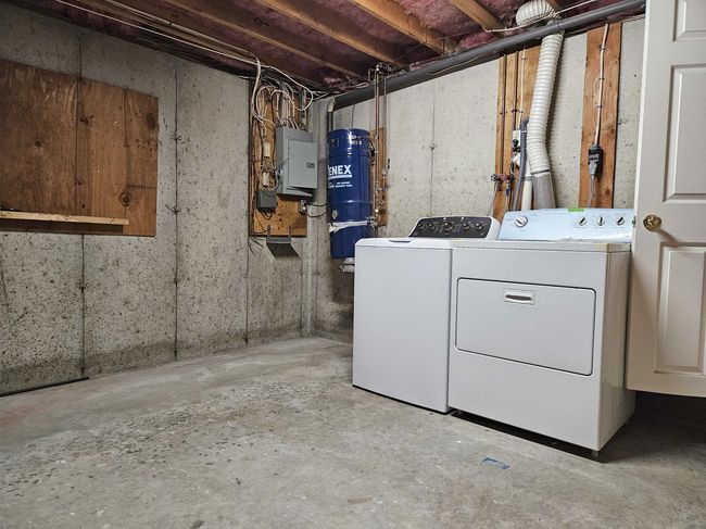 UNIT-5 - 58 Branch Tpke, Condo with 3 bedrooms, 2 bathrooms and null parking in Concord NH | Image 18