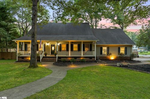 105 Fox Chase Ct, Simpsonville, SC, 29680-3652 | Card Image
