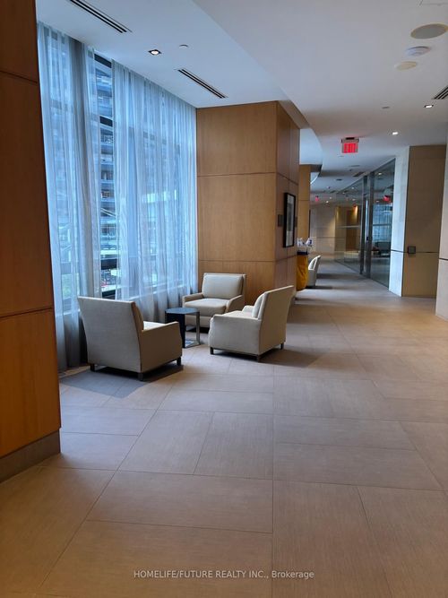 3201-2 Anndale Dr, North York, ON, M2N0G5 | Card Image