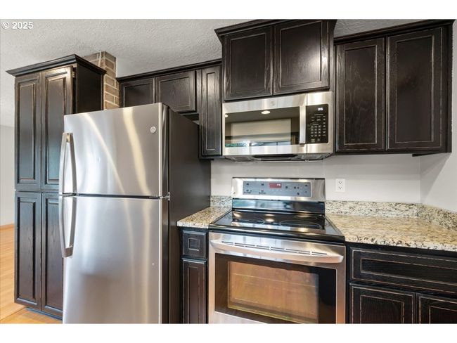 4603 Se 16 Th Ct, House other with 3 bedrooms, 2 bathrooms and 2 parking in Gresham OR | Image 10