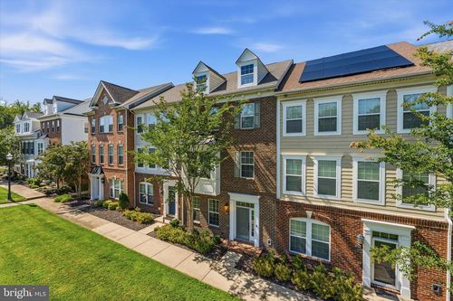 239 Buckeye Cir, LA PLATA, MD, 20646-4351 | Card Image