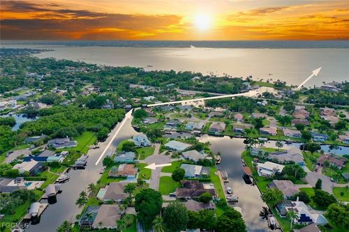 1358 Sheffield Way, FORT MYERS, FL, 33919-2222 | Card Image
