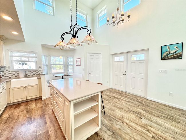 16204 3 Rd St E, House other with 3 bedrooms, 4 bathrooms and null parking in REDINGTON BEACH FL | Image 14