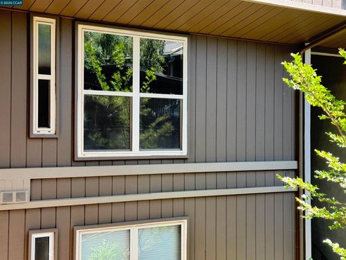 2059 Ascot Dr, Moraga, CA, 94556-2263 | Card Image