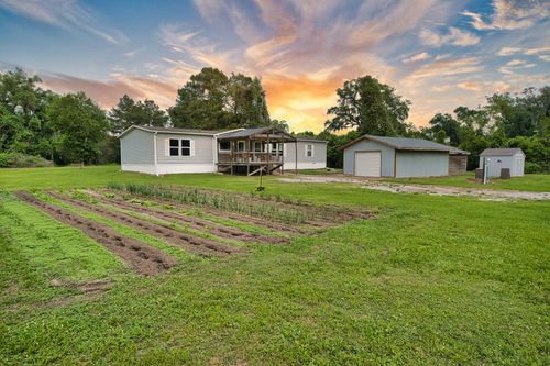 555 County Road 728b, Sweeny, TX, 77480-7066 | Card Image