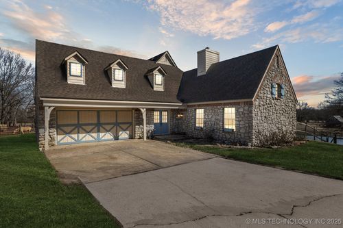 16683 N Deermeadow Rd, Skiatook, OK, 74070-3697 | Card Image